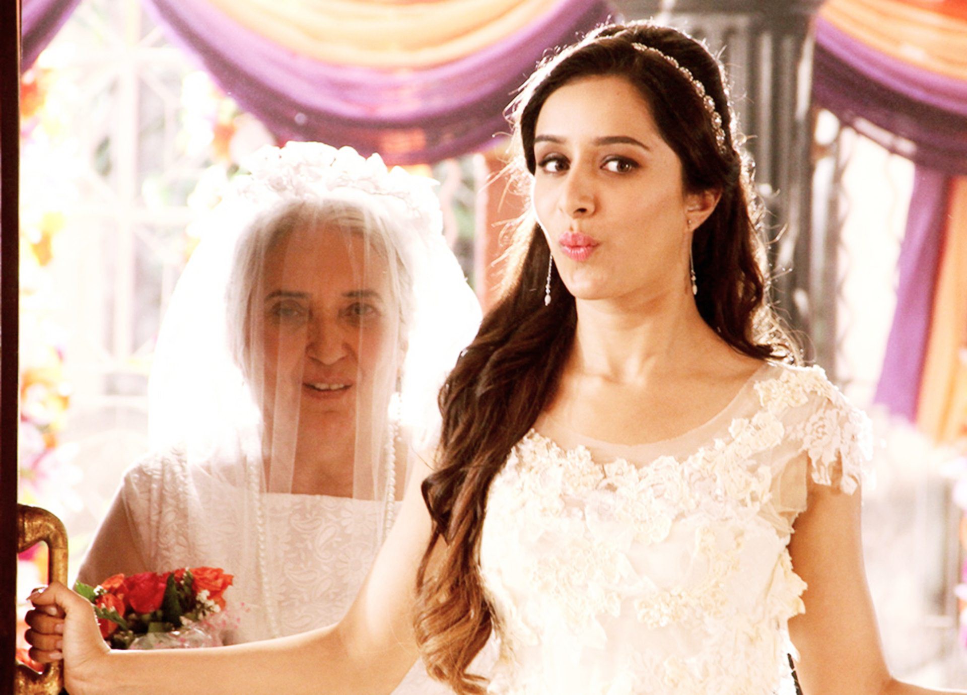 Girly Quotes Quotes With Shraddha - HD Wallpaper 