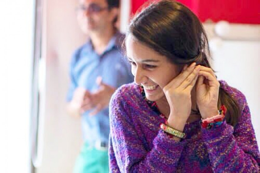 Shraddha Kapoor Hd Wallpaper - Sharaddha Kapoor In Haidar - HD Wallpaper 