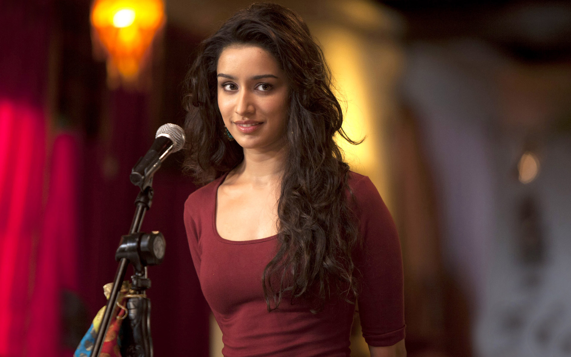 Shraddha Kapoor - HD Wallpaper 