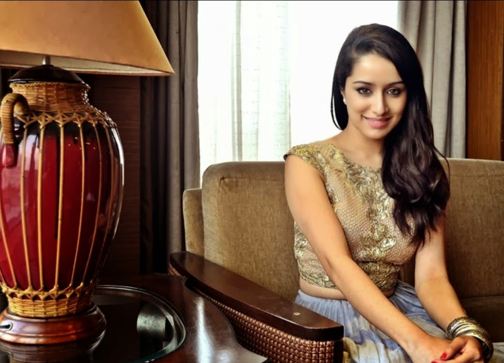 Shraddha Kapoor Ke Wallpaper - Shraddha Kapoor Images In Full Hd - HD Wallpaper 