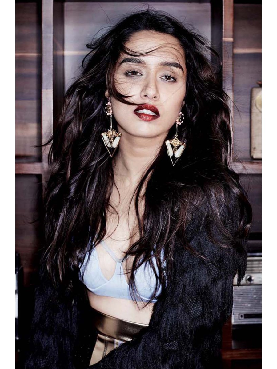 Shraddha Kapoor Sexy Photos - HD Wallpaper 