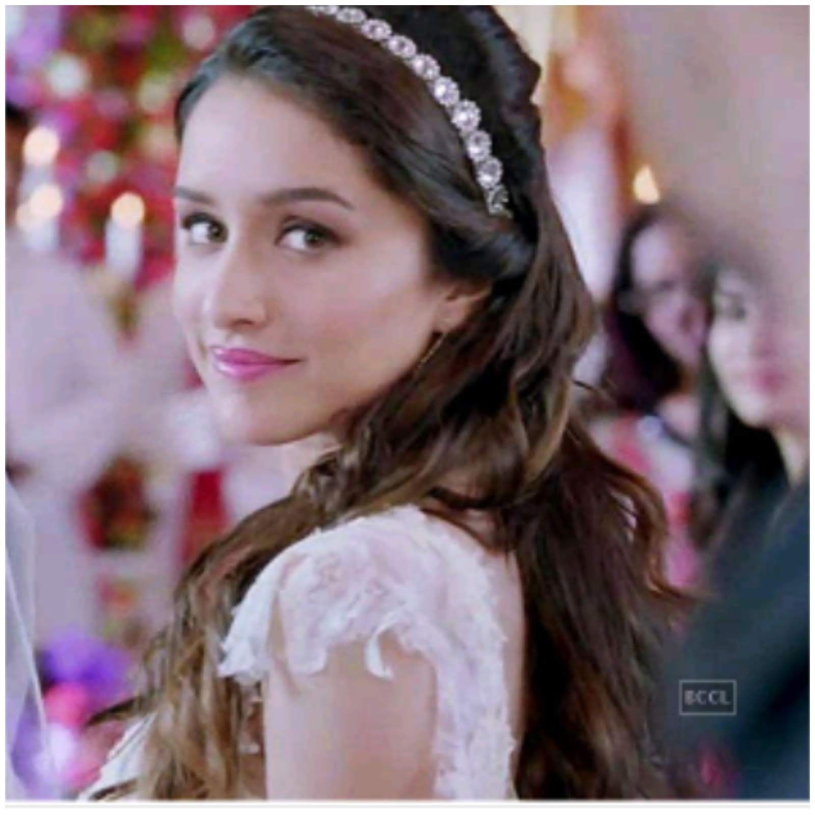 Shraddha Kapoor Ek Villain - HD Wallpaper 