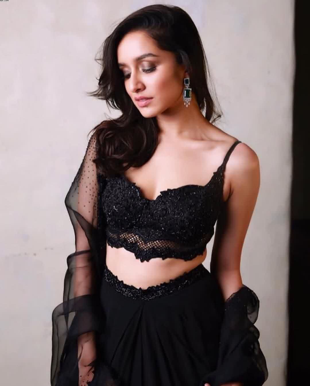 Shraddha Kapoor Sexy Body - HD Wallpaper 