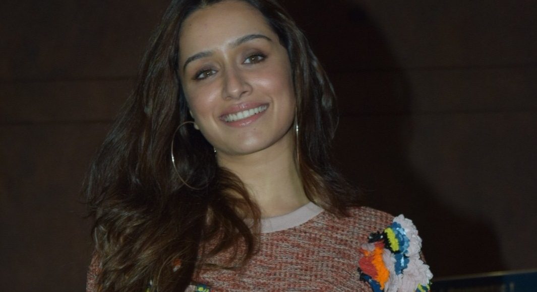 Shraddha Kapoor - HD Wallpaper 