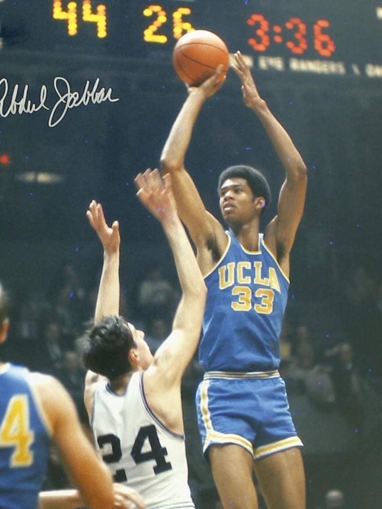 User Uploaded Image - Kareem Abdul Jabbar Playing On Ucla - HD Wallpaper 