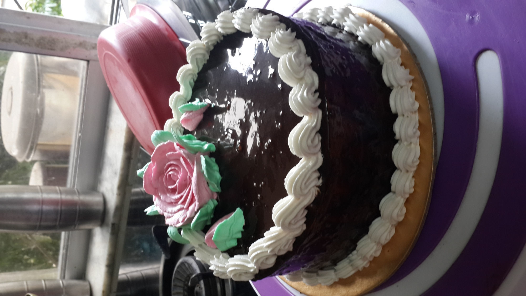 Buttercream - HD Wallpaper 