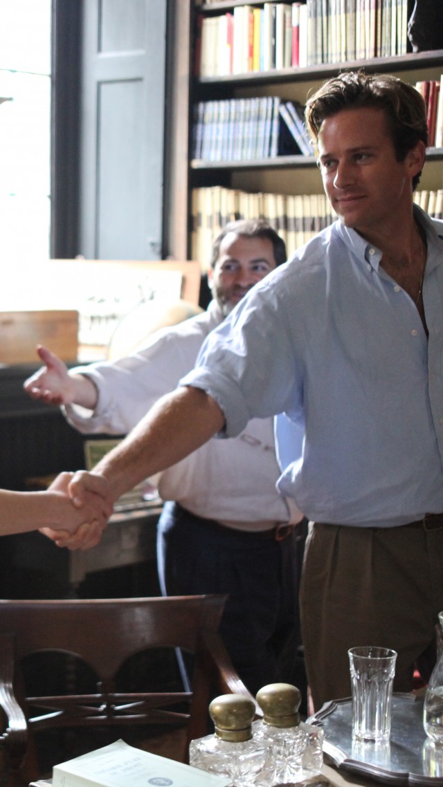 Armie Hammer Timothee Chalamet - HD Wallpaper 