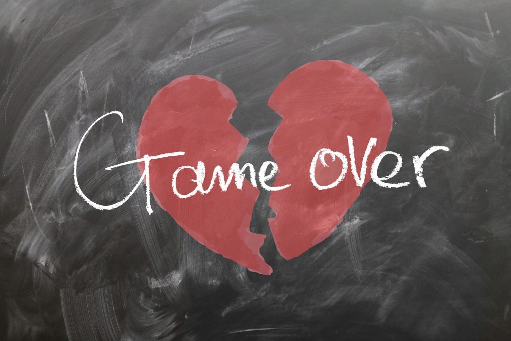 Broken Heart - HD Wallpaper 