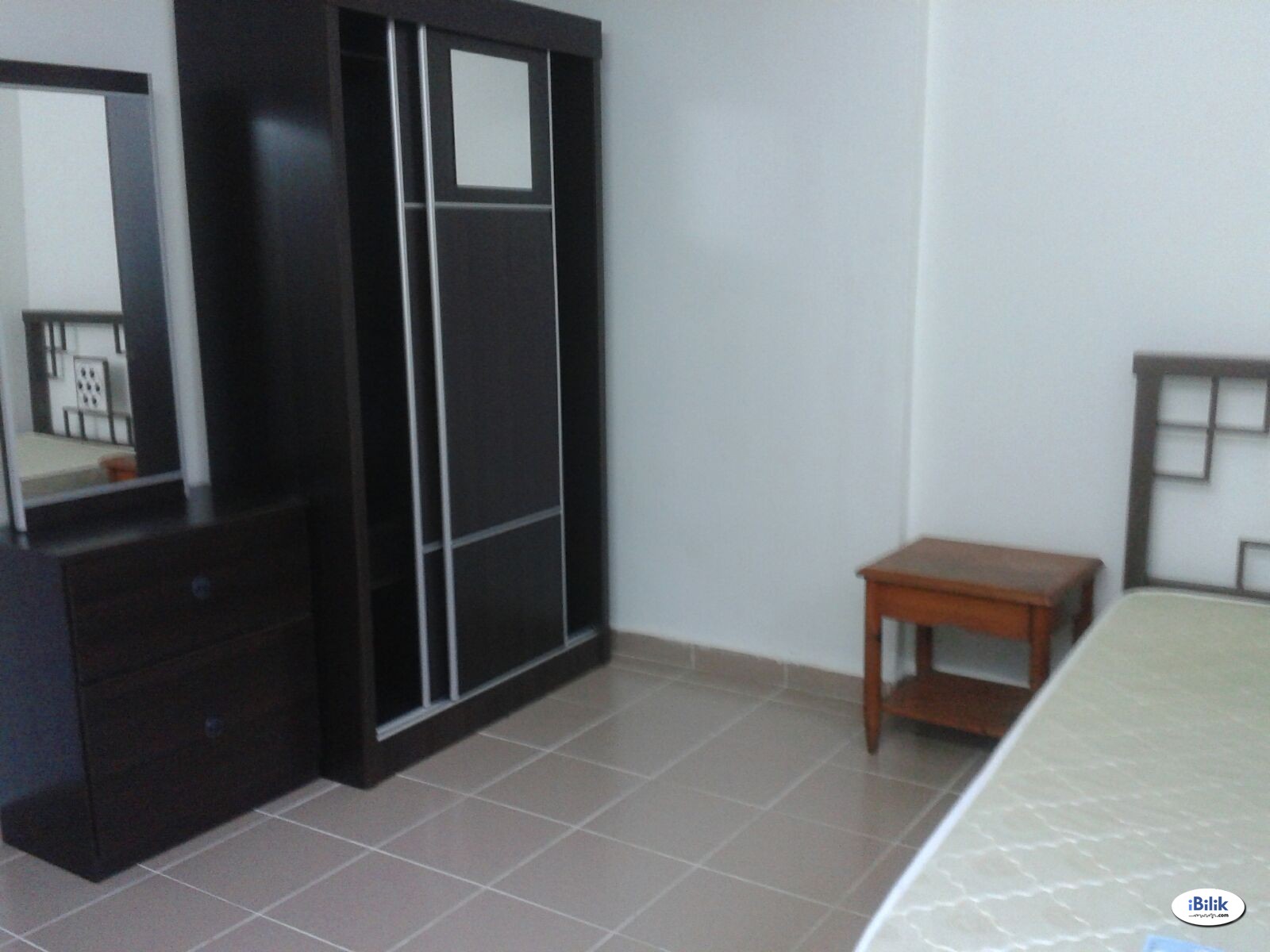 Master Room At Ss4, Kelana Jaya Nearby Taman Bahagia - Floor - HD Wallpaper 