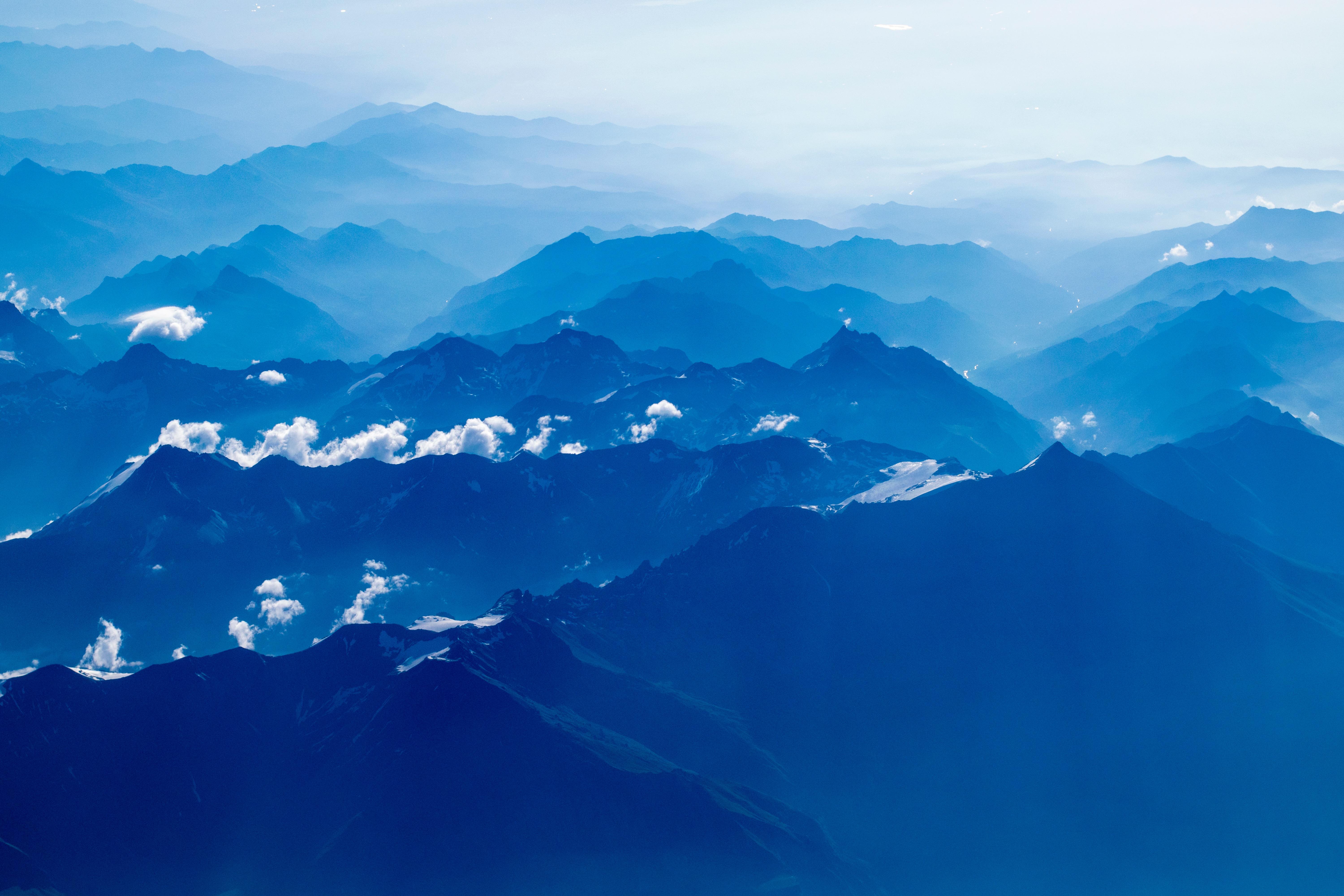 Gunung, Kabut, Pemandangan Udara, Awan, Langit, Biru - Linux Mint 19.2 Mate - HD Wallpaper 