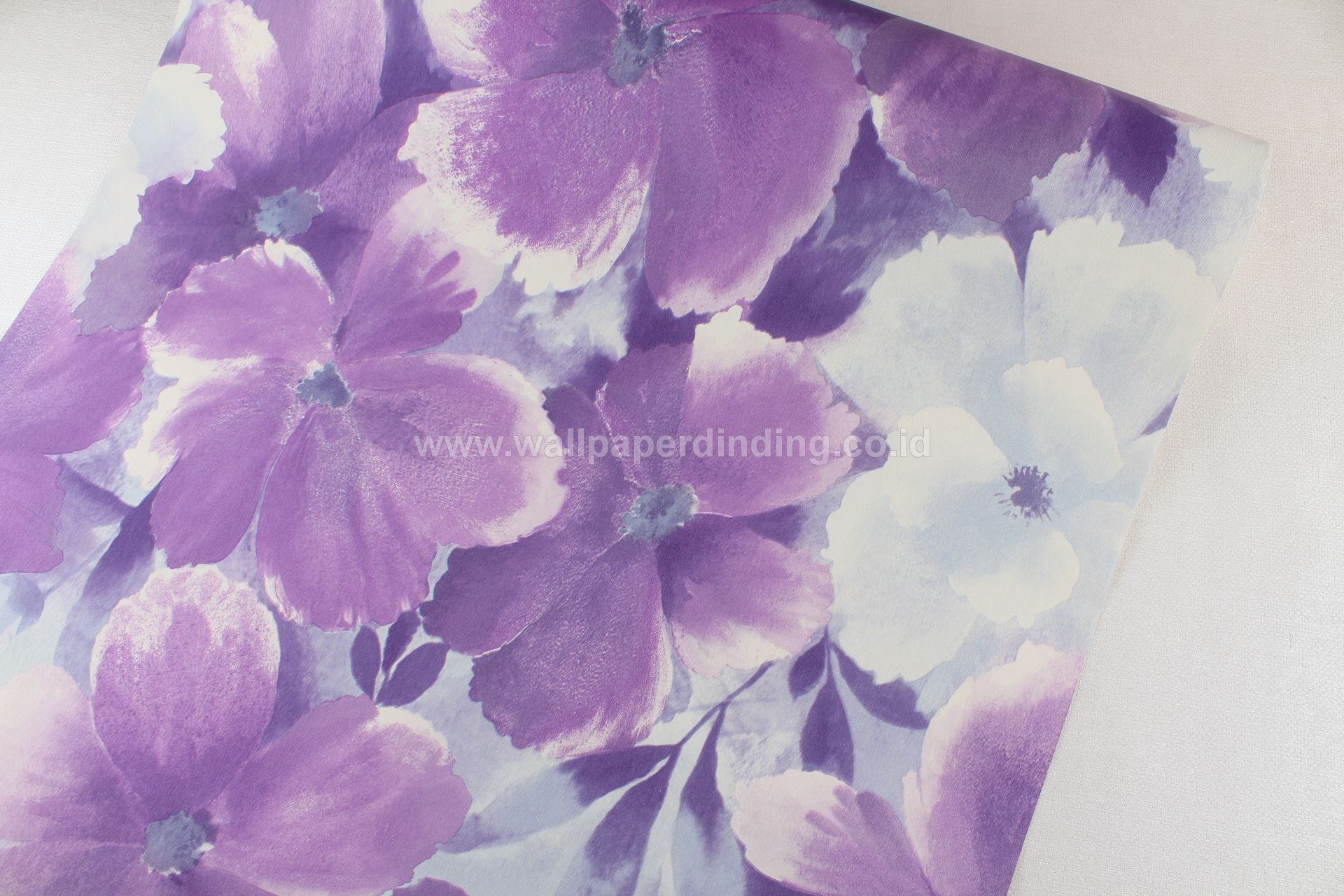 Wallpaper Dinding Bunga Ungu Biru Muda Lux 327 - Hydrangea - HD Wallpaper 