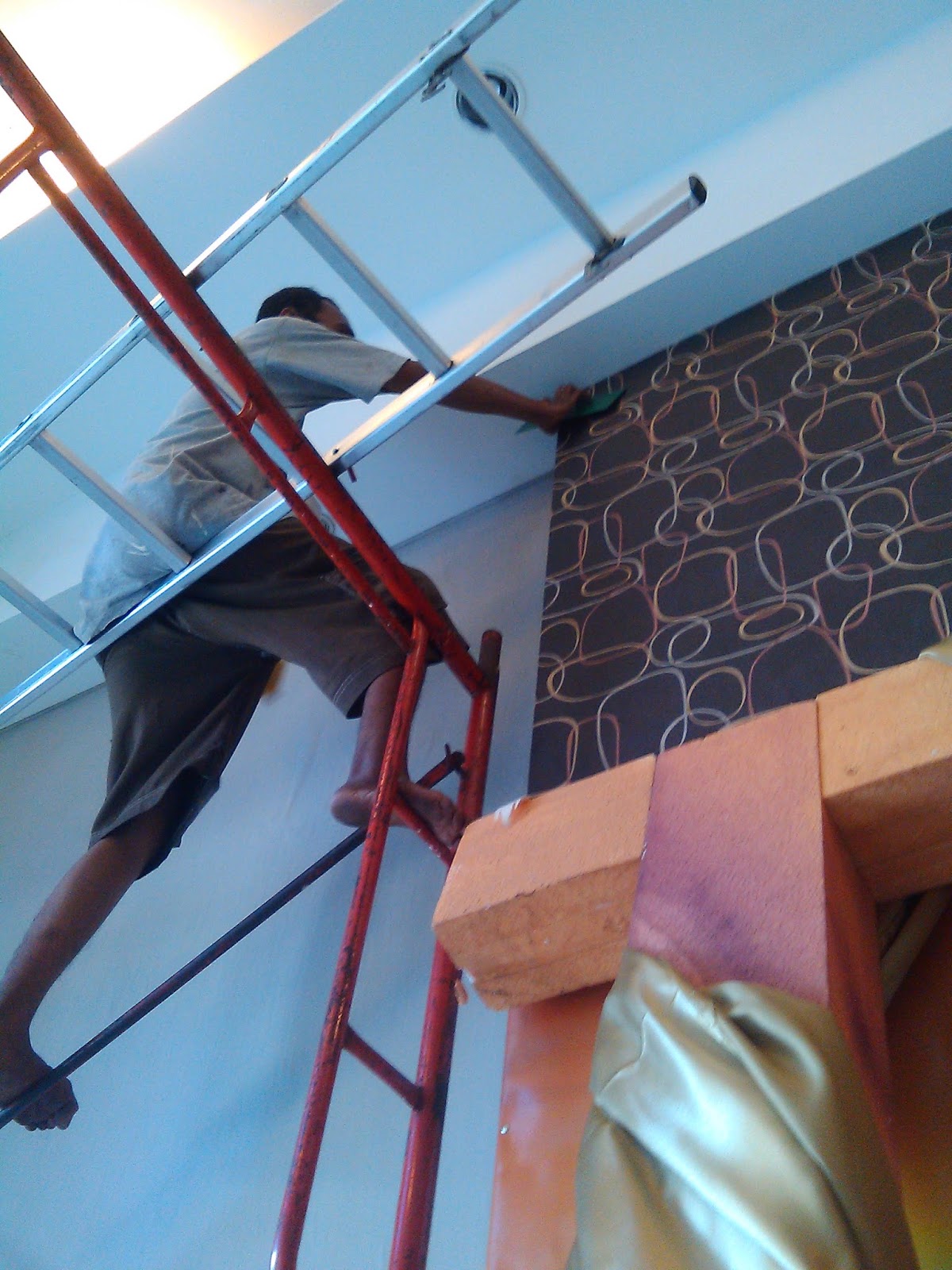 Ceiling - HD Wallpaper 