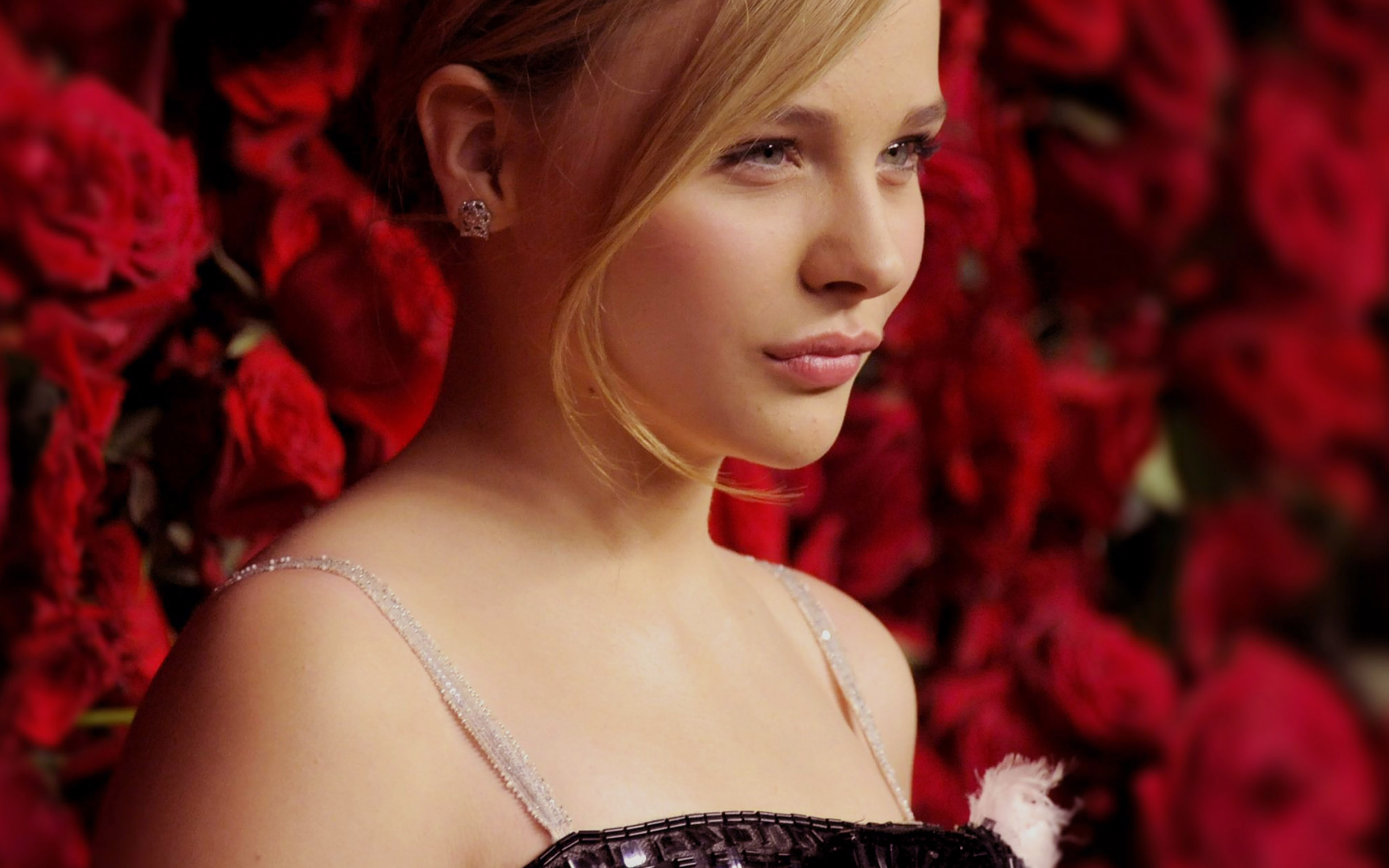 Chloe Grace Moretz 🍭 - HD Wallpaper 