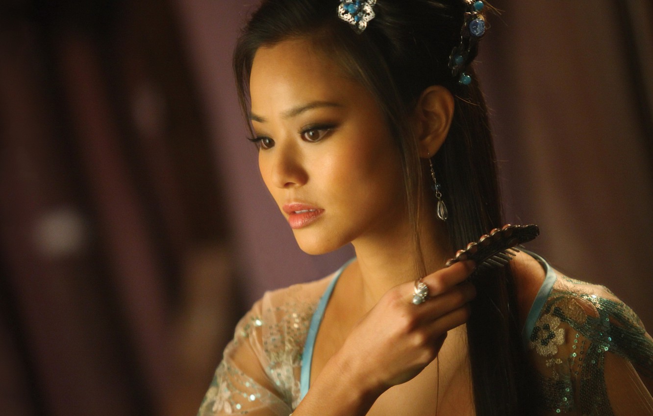 Photo Wallpaper Dress, Beauty, Silk, Ring, Face, Brunette, - Jamie Chung The Man With The Iron Fist - HD Wallpaper 