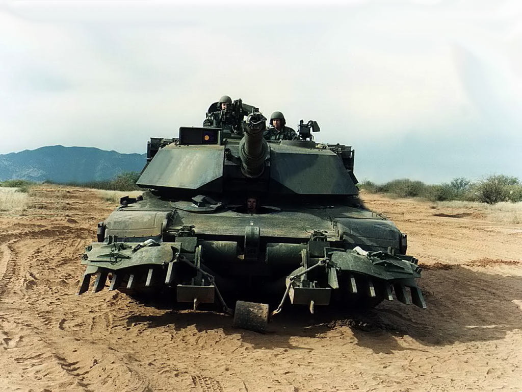 Gambar Militer, Wallpaper Tentara - M1 Abrams Tank Brawl - HD Wallpaper 