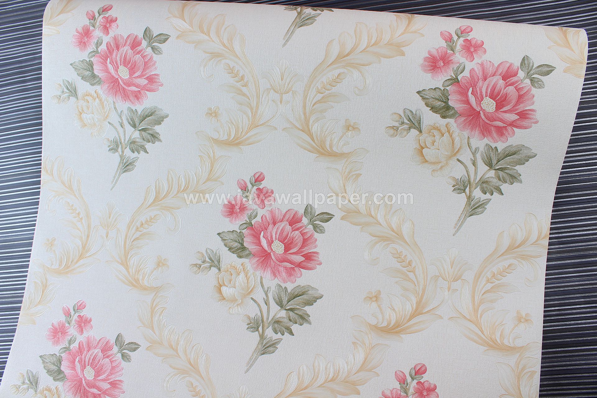 Wallpaper Dinding Bunga Pink Cream Cl D8008-6 - Wallpaper - HD Wallpaper 