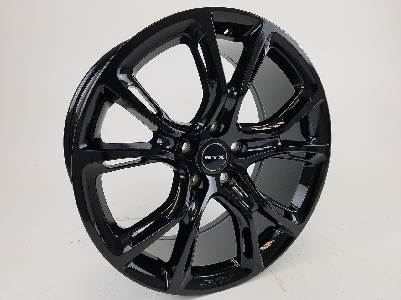 Jeep Grand Cherokee Wheels - HD Wallpaper 