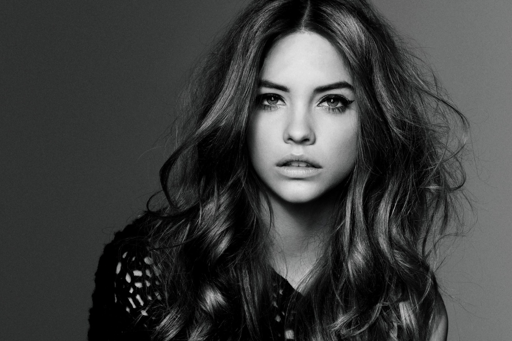 Beautiful Girl Barbara Palvin Black And White Photo - Barbara Palvin L Oreal - HD Wallpaper 