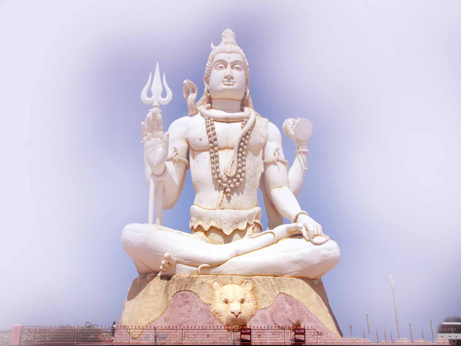 Shambhu Shankar Statue Wallpaper - Nageshvara Jyotirlinga - HD Wallpaper 