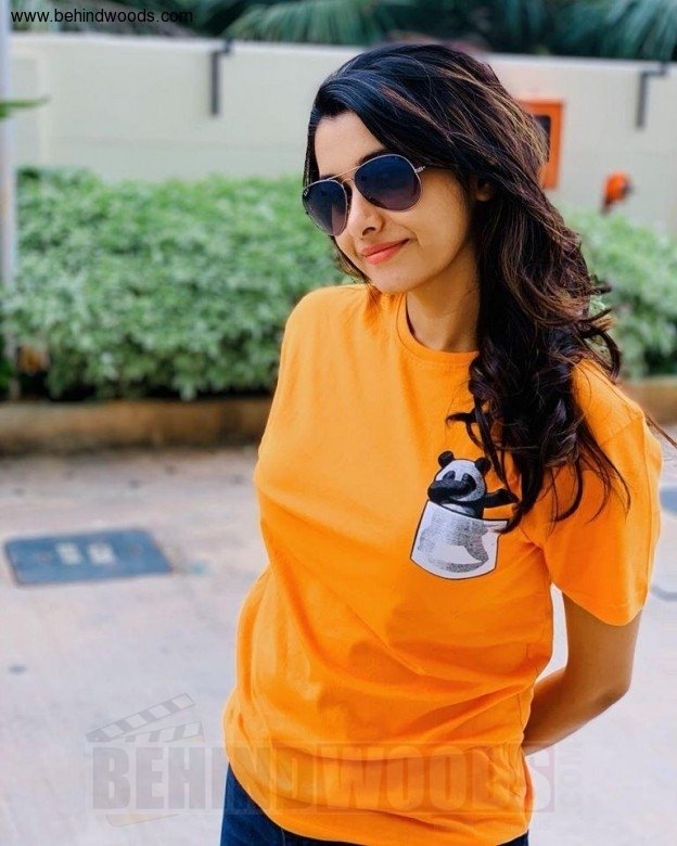 Priya Bhavani Shankar Priyabhavanishankar - Priya Bhavani Shankar Hd - HD Wallpaper 