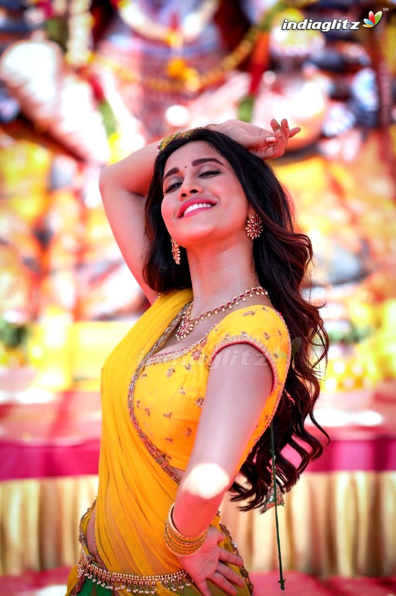 Ismart Shankar - Nabha Natesh Ismart Shankar - 800x1202 Wallpaper - Ismart Shankar - Nabha Natesh Ismart Shankar - 800x1202 Wallpaper -