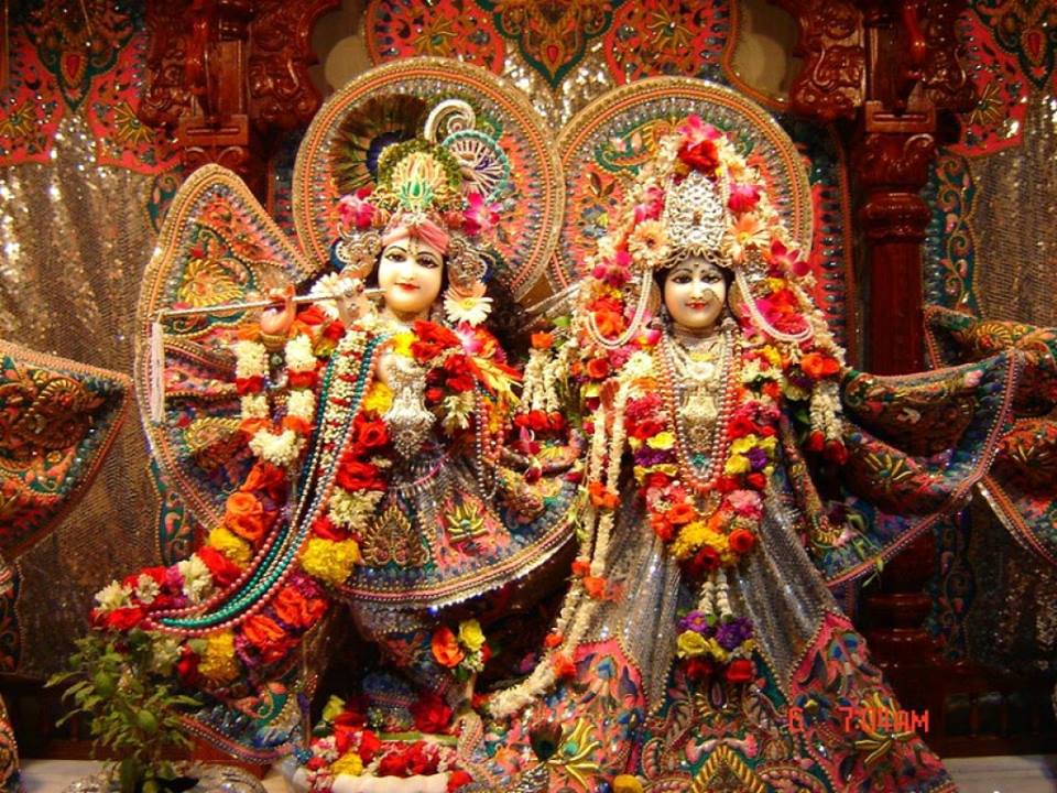 Radha Krishna Mandir Juhu - HD Wallpaper 