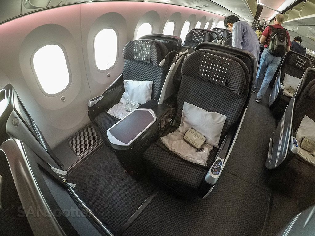 Japan Airlines 787-8 Shell Flat Neo Business Class - Boeing 787 8 Jal Business Class - HD Wallpaper 