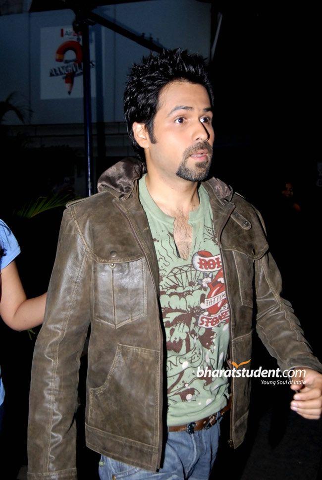 Emraan Hashmi Promotes Raaz - Emraan Hashmi In Raaz 2 - 650x969 Wallpaper - Emraan Hashmi Promotes Raaz - Emraan Hashmi In Raaz 2 - 650x969 Wallpaper -
