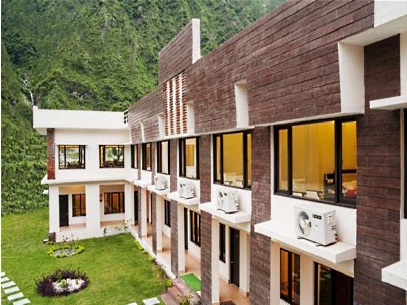 Hotel Shiv Parivar Uttarkashi - HD Wallpaper 