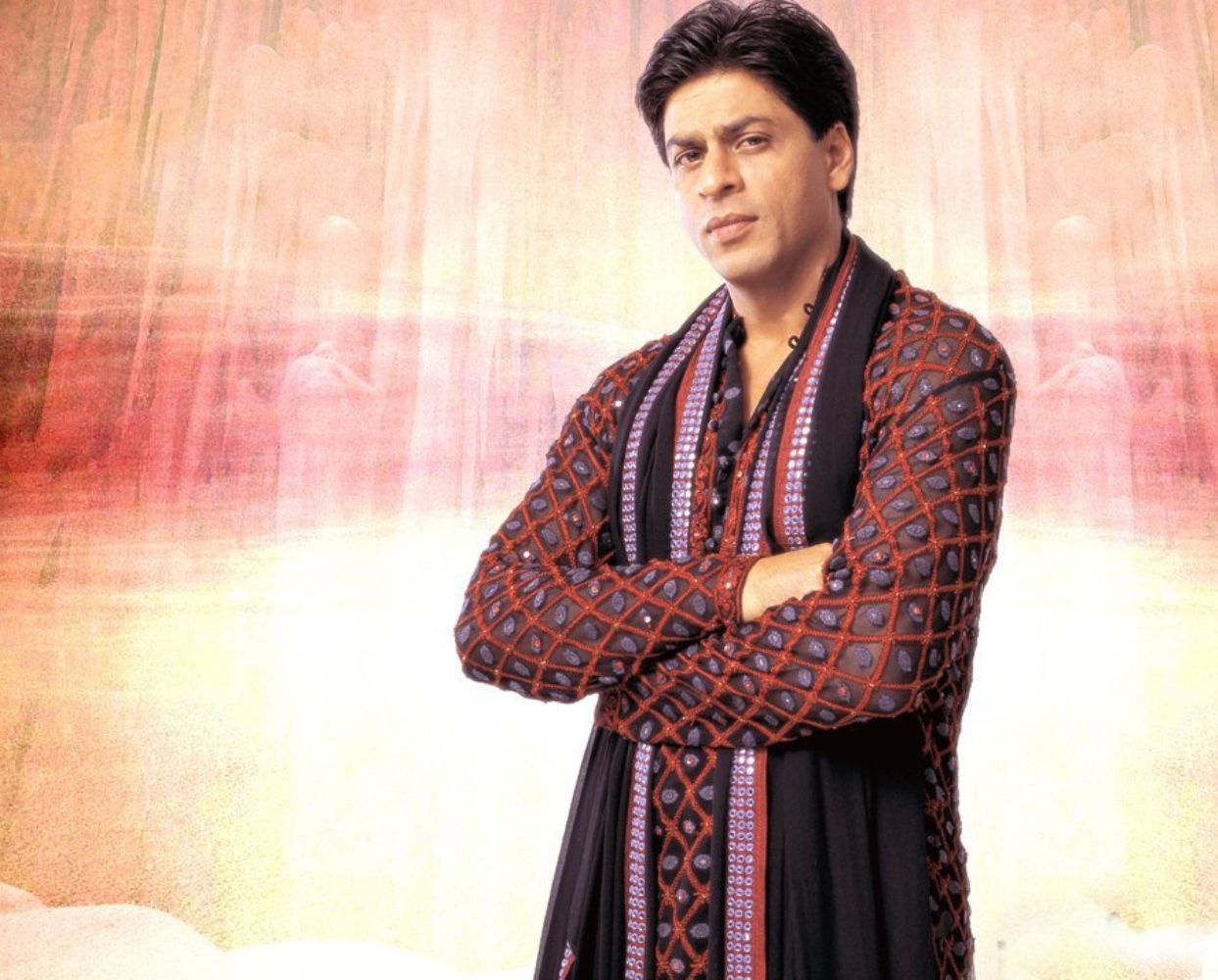 Shah Rukh Khan Bollywood - HD Wallpaper 