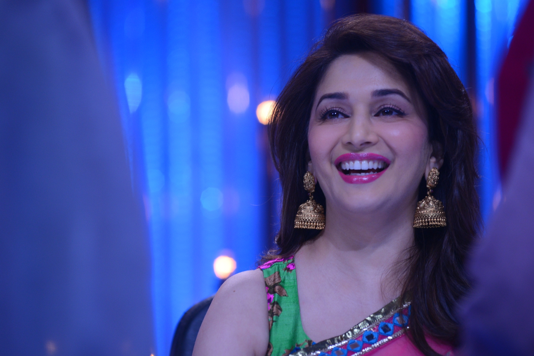 Madhuri Dixit Most Beautiful - HD Wallpaper 