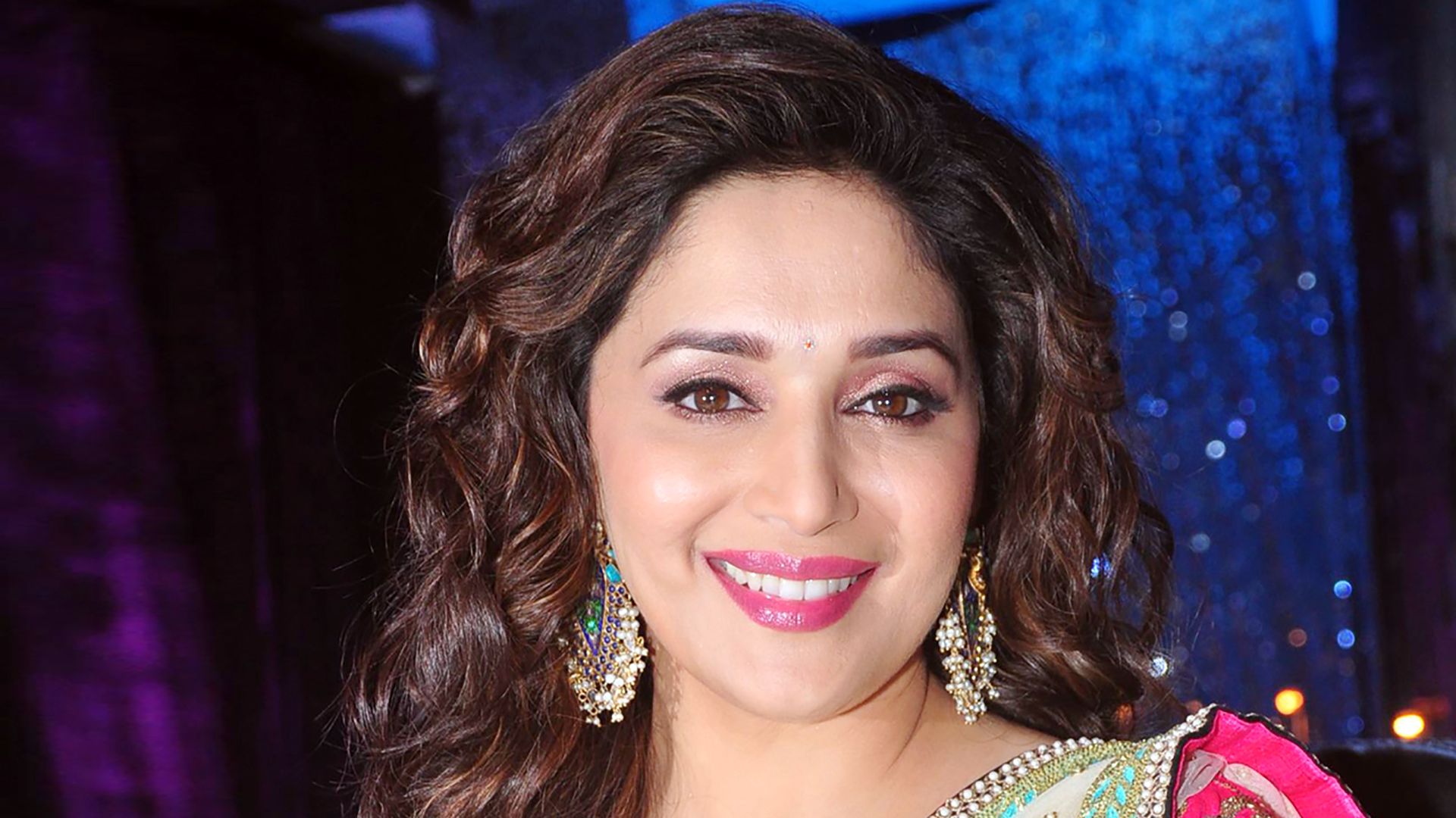 Madhuri Dixit Image Hd - HD Wallpaper 