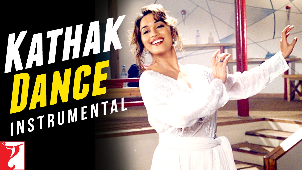 Madhuri Dixit Dil To Pagal Hai Kathak - HD Wallpaper 