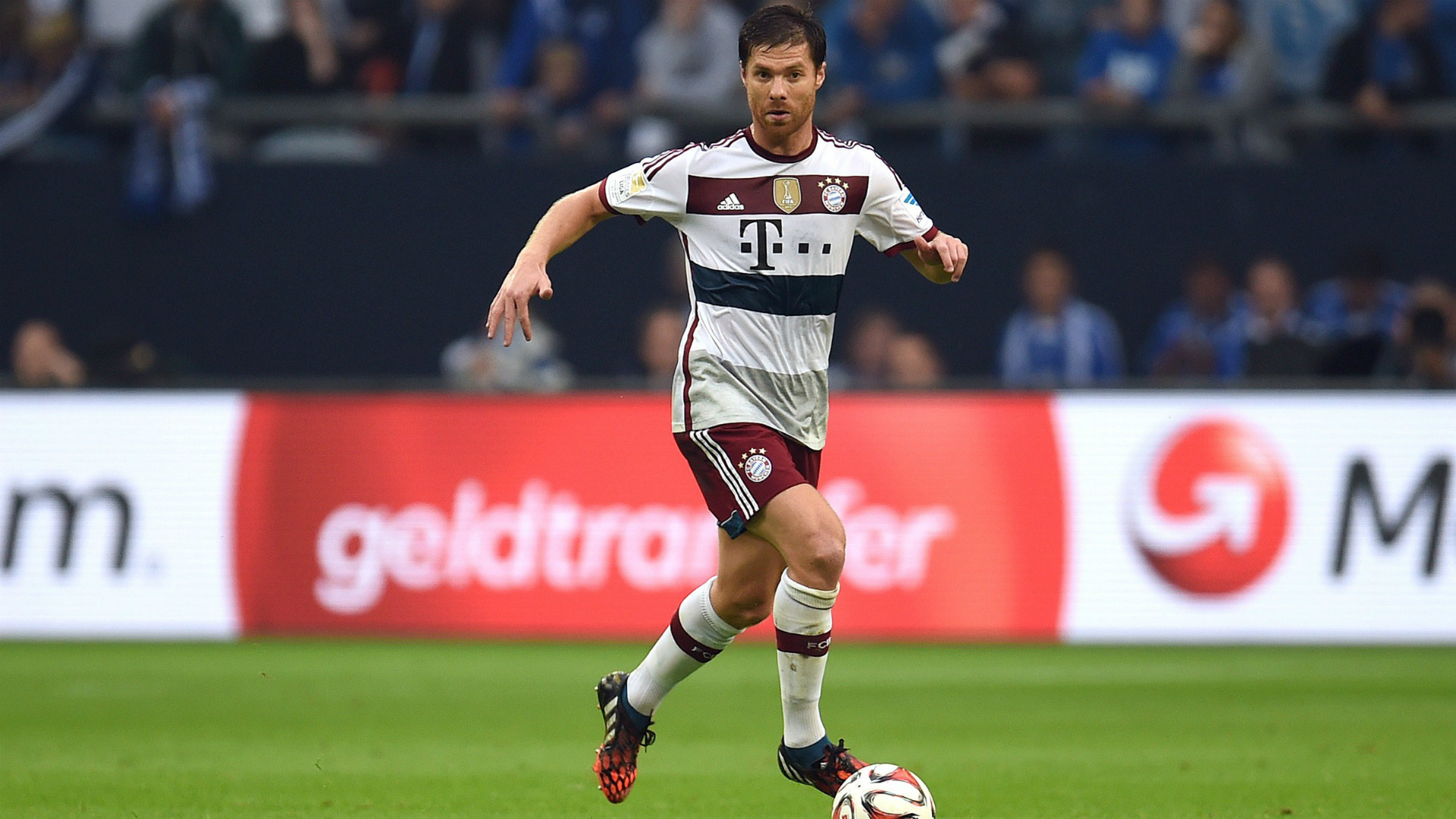 Xabi Alonso Bayern Münih - HD Wallpaper 