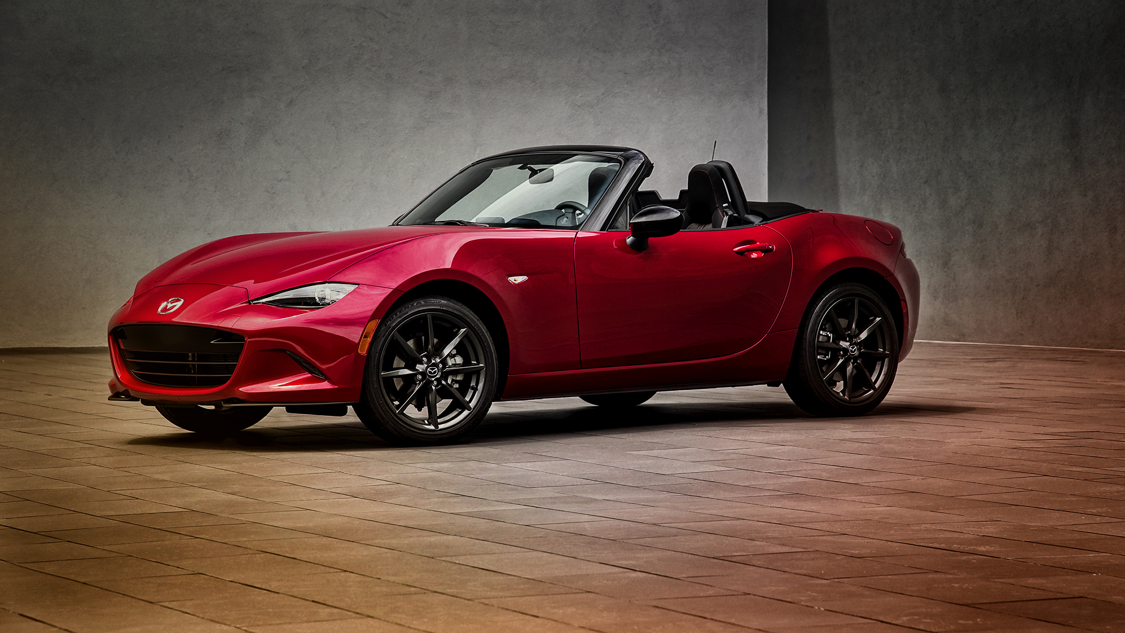 Mazda Mx5 Cabriolet Rouge - HD Wallpaper 