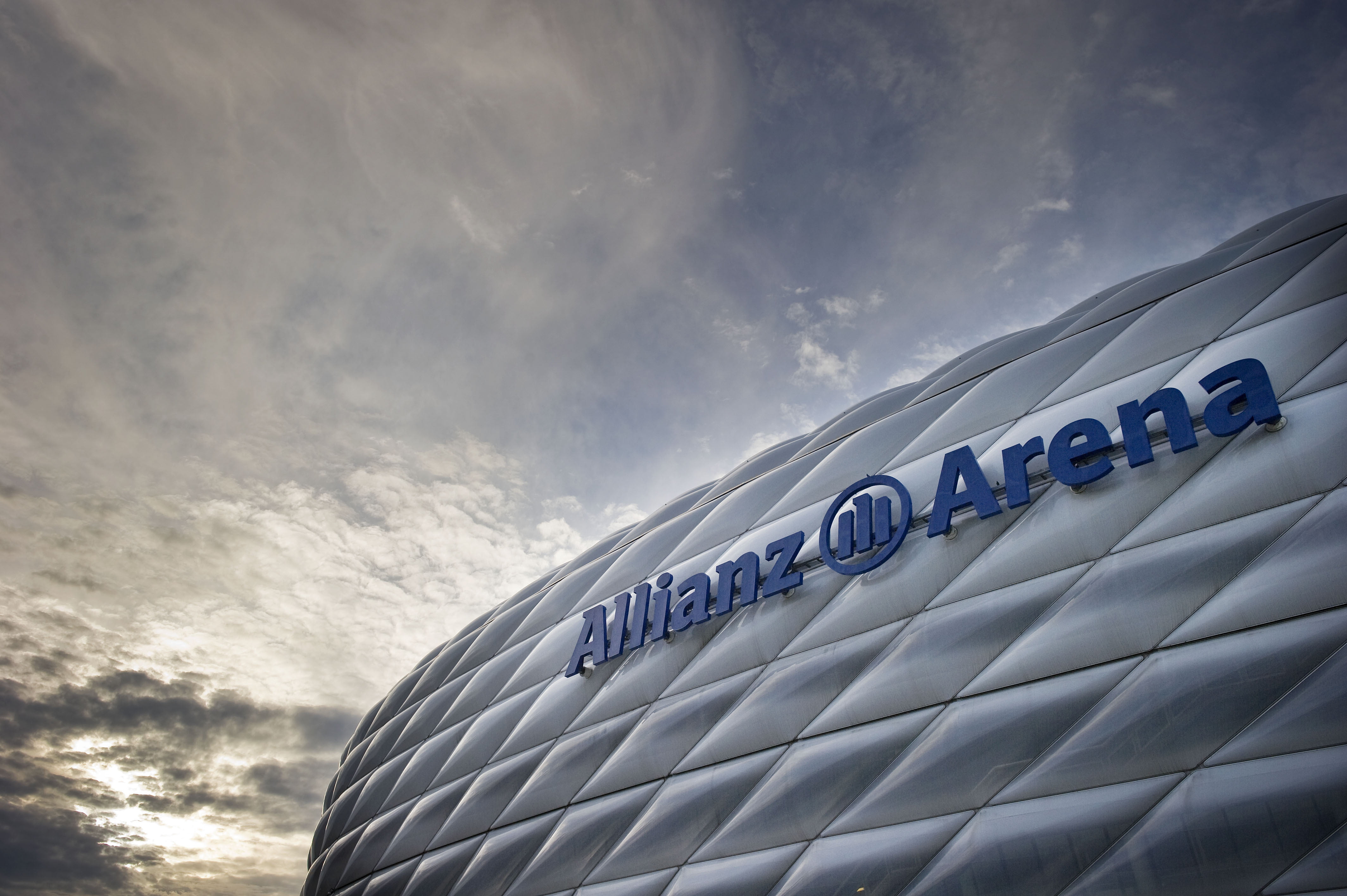 Allianz Arena - HD Wallpaper 