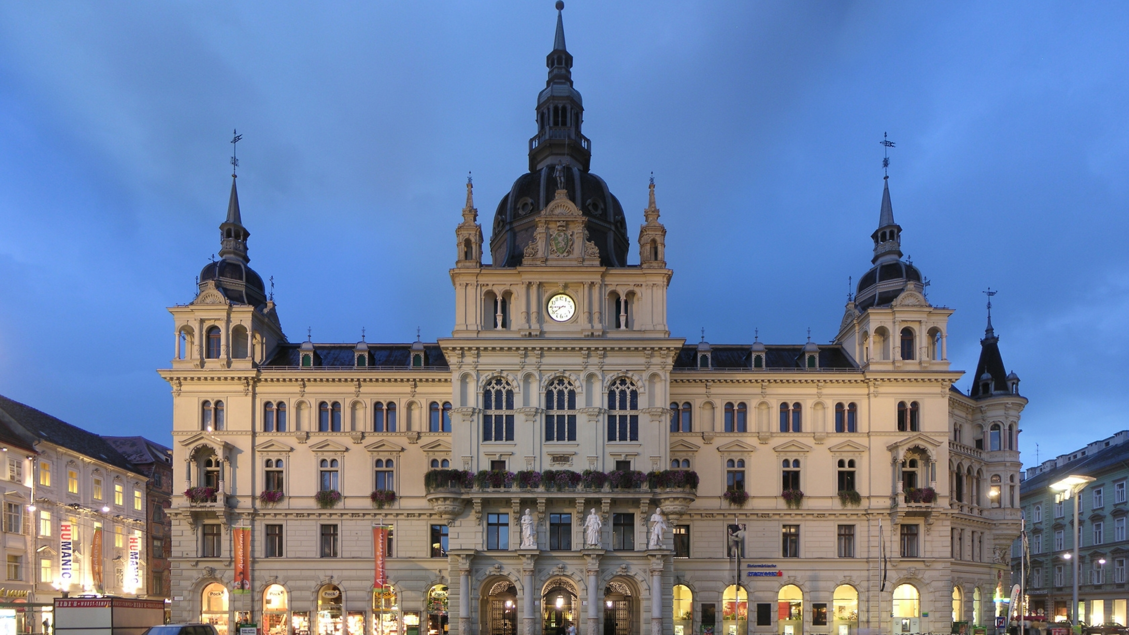 Graz City Hall - HD Wallpaper 