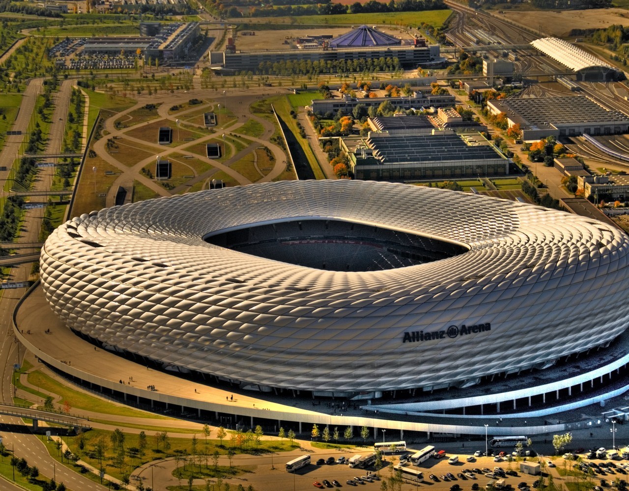 Allianz Arena - Allianz Arena Car Parking - HD Wallpaper 