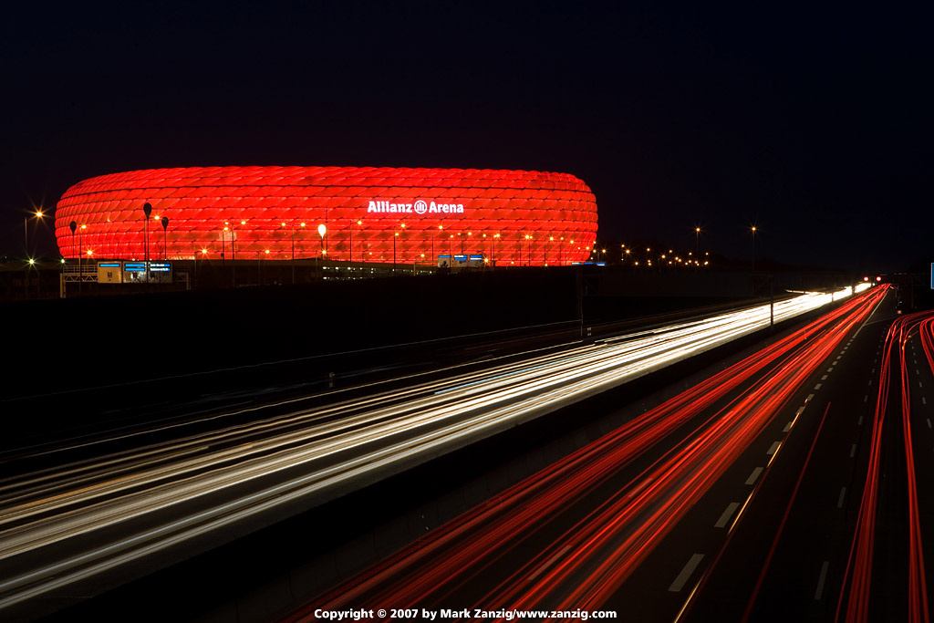 Allianz Arena - HD Wallpaper 