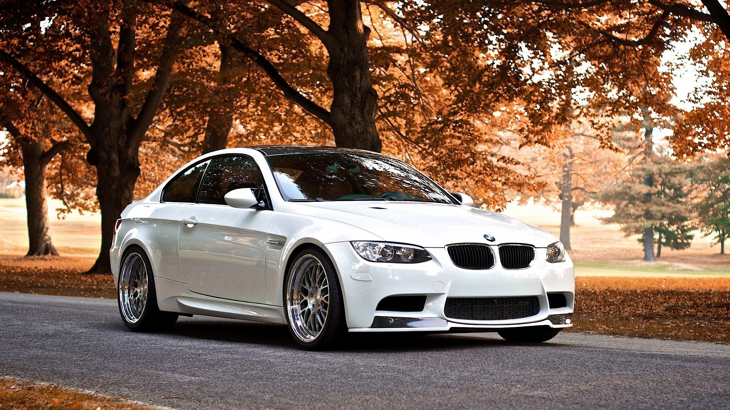 Bmw Car Wallpaper Download Full Hd - HD Wallpaper 