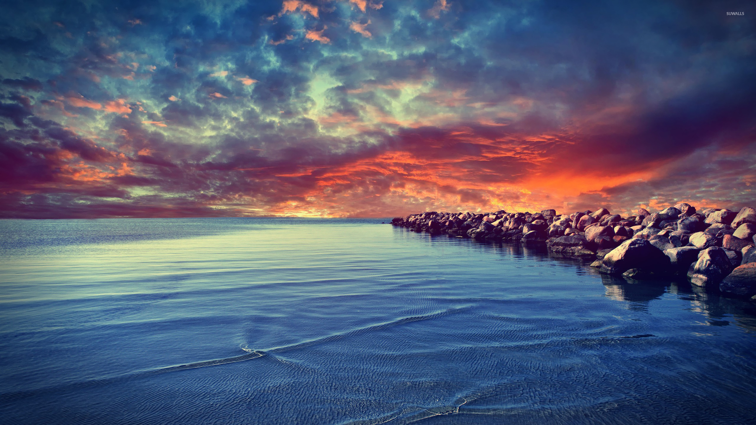 Rocky Beach Sunset - 2560x1440 Wallpaper 