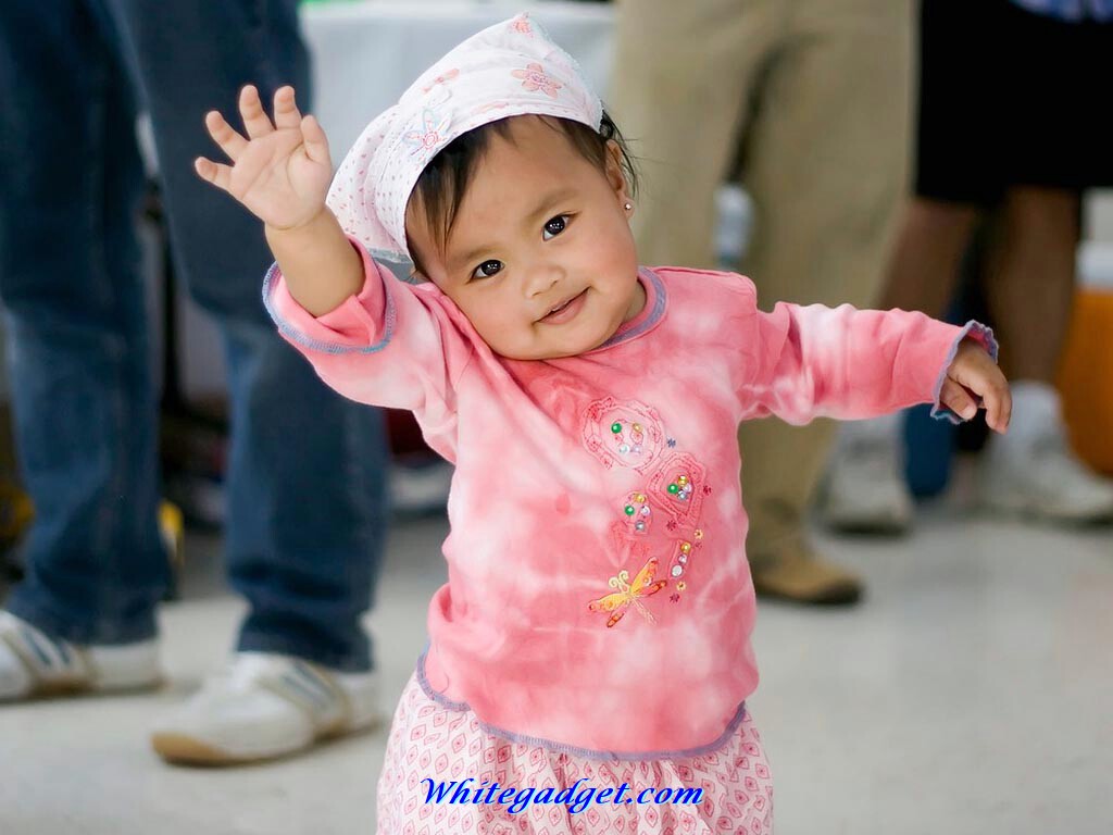 Whatsapp Funny Wallpaper Download - Cute Baby Saying Bye - 1024x768 Wallpaper Whatsapp Funny Wallpaper Download - Cute Baby Saying Bye - 1024x768 Wallpaper