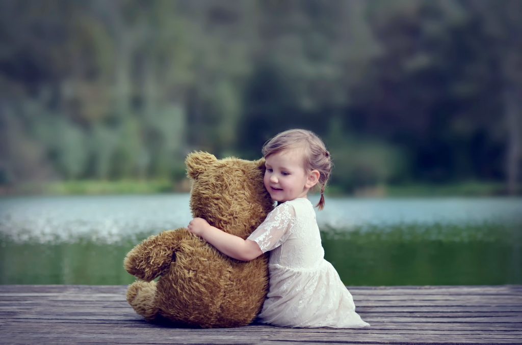 Debdeedbbabcbde Pic Hwb38297 - Girl With Teddy Quotes - HD Wallpaper 
