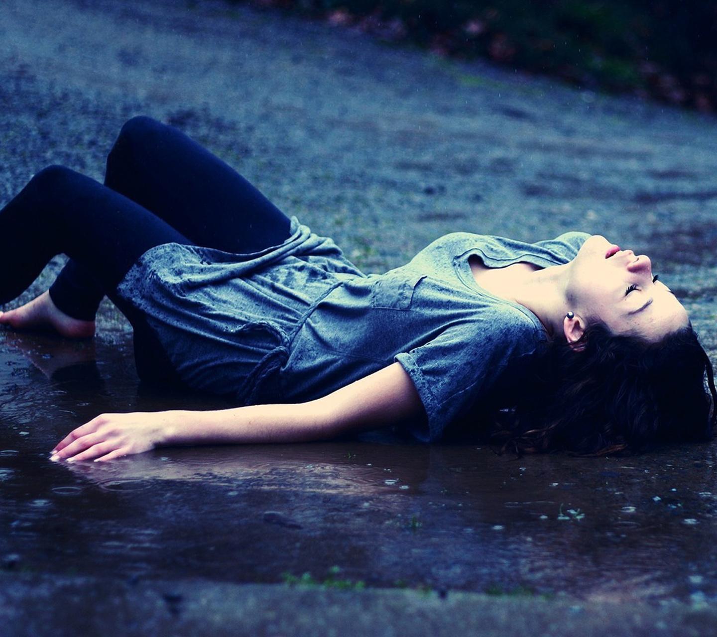 Alone Girl Hd Pic Download - 1440x1280 Wallpaper Alone Girl Hd Pic Download - 1440x1280 Wallpaper