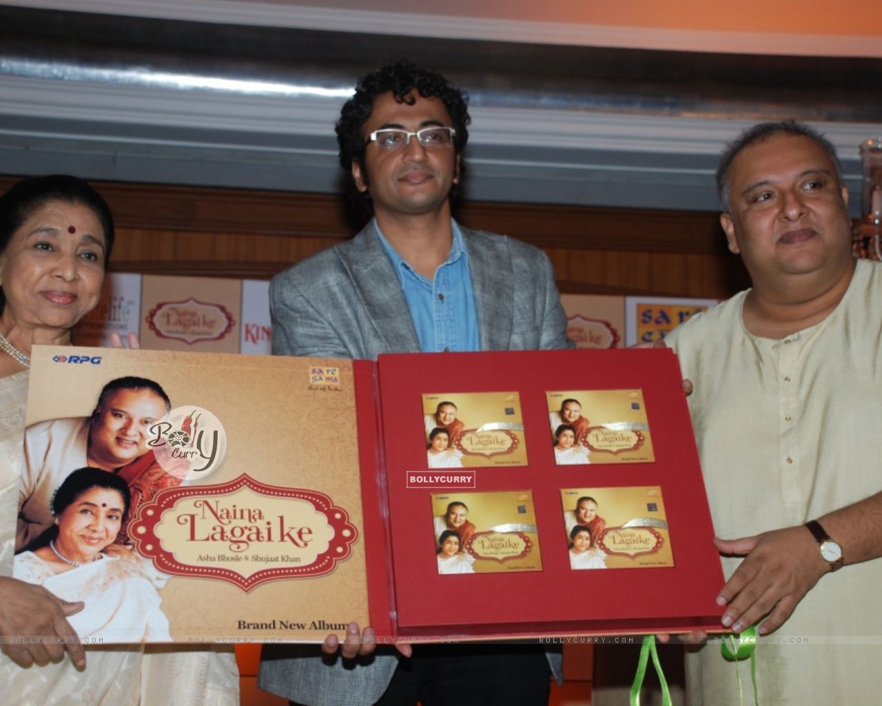 Saregama India Ltd Launches Shujaat Khan & Asha Bhosle - Event - HD Wallpaper 