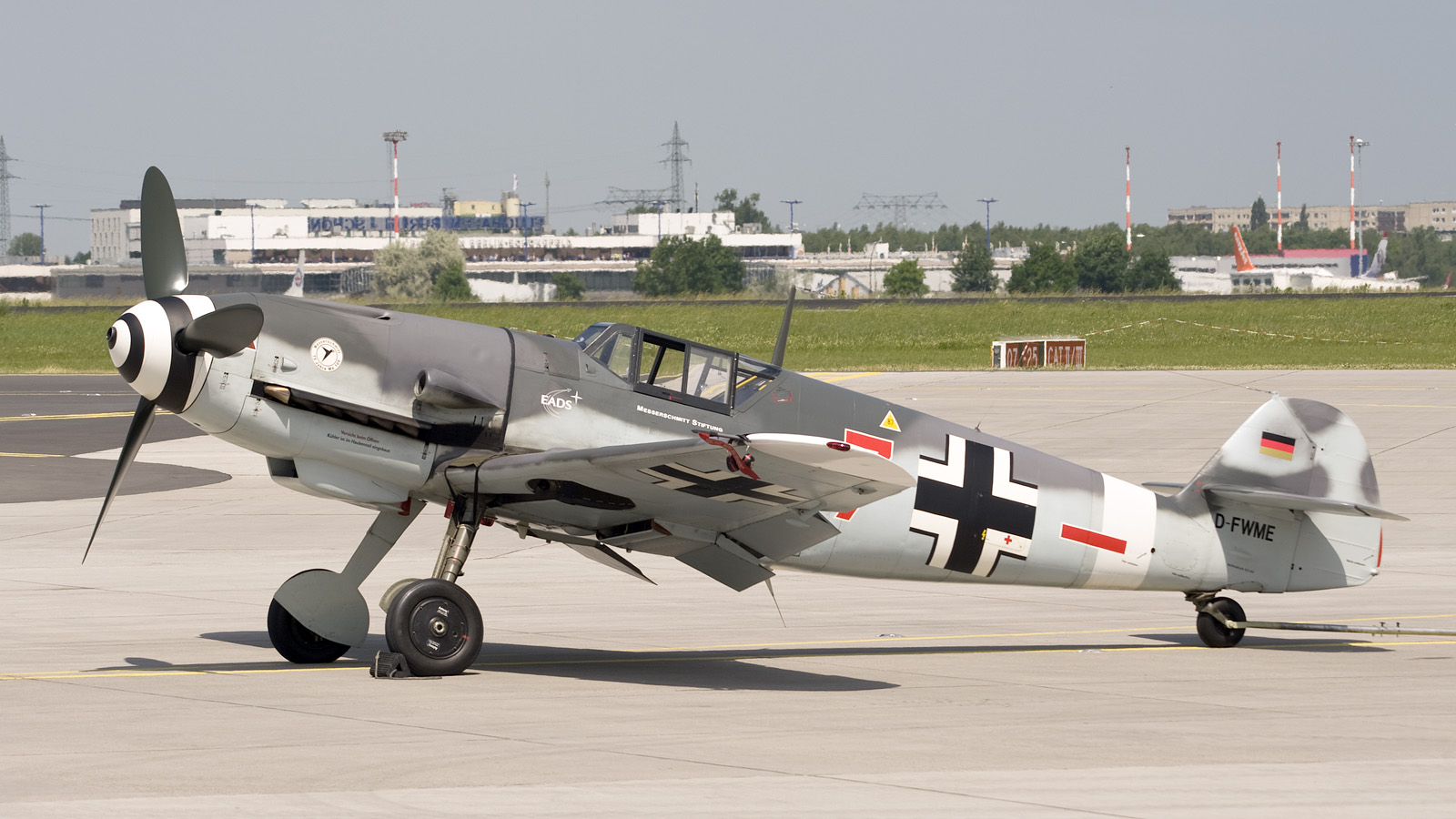 Hq Messerschmitt Bf 109 Wallpapers - HD Wallpaper 