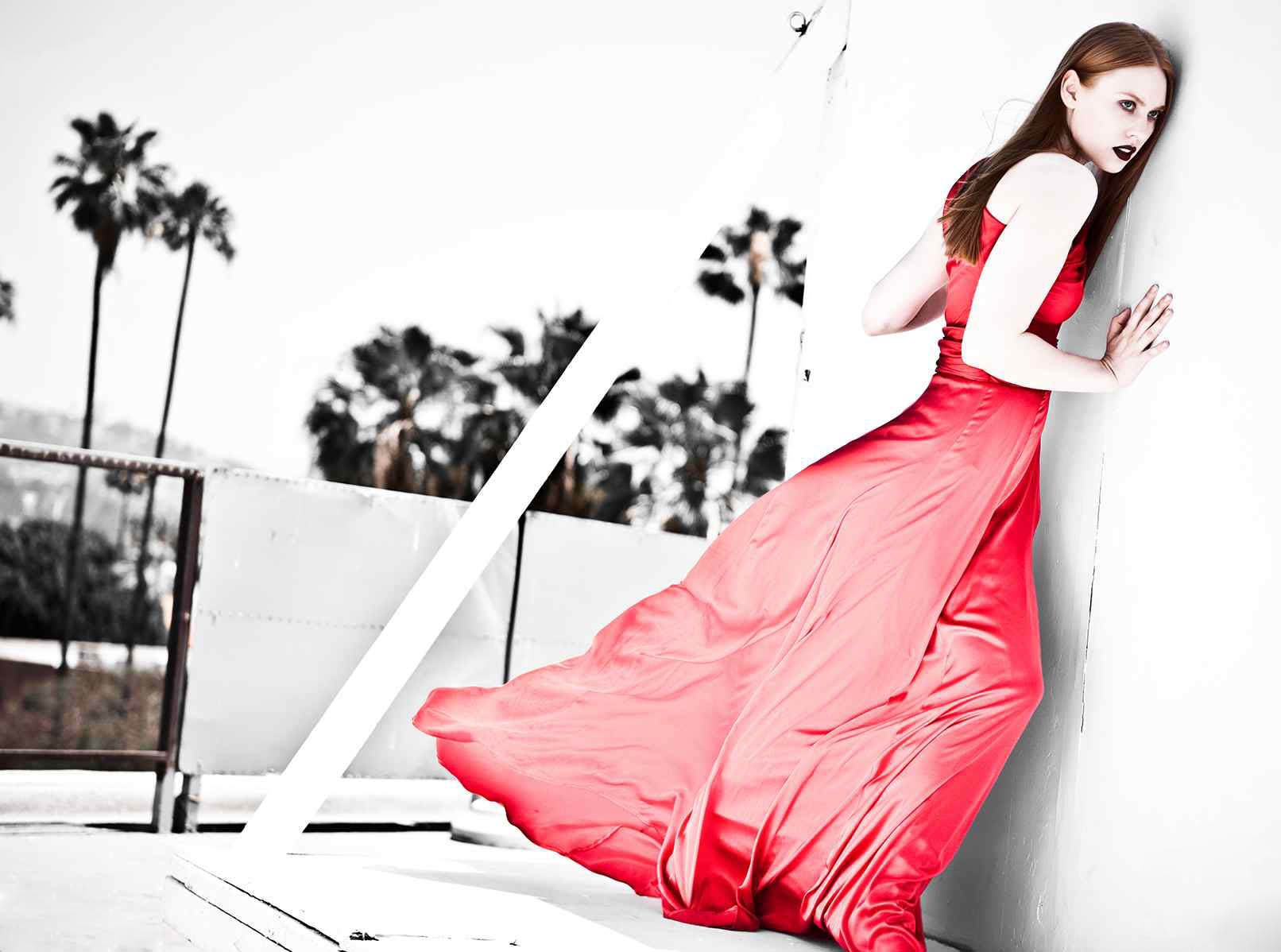 Deborah Ann Woll Shoots - HD Wallpaper 