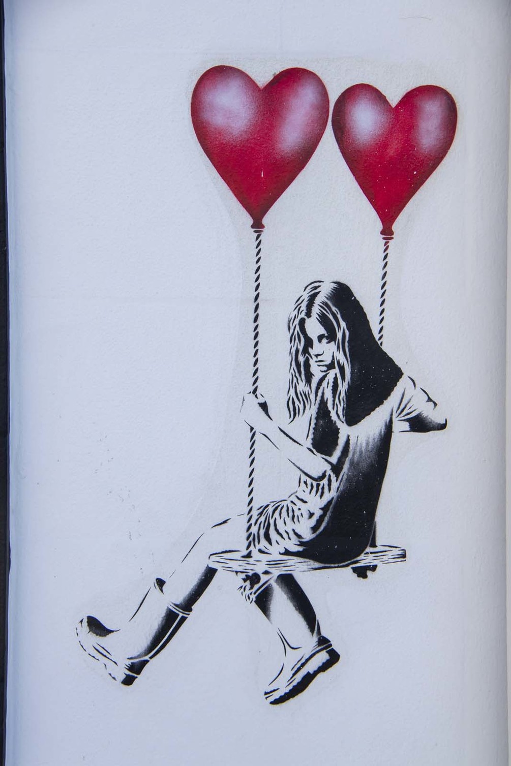Wall Mural Heart, Love And Valentine S Day - Dismaland Graffiti - HD Wallpaper 