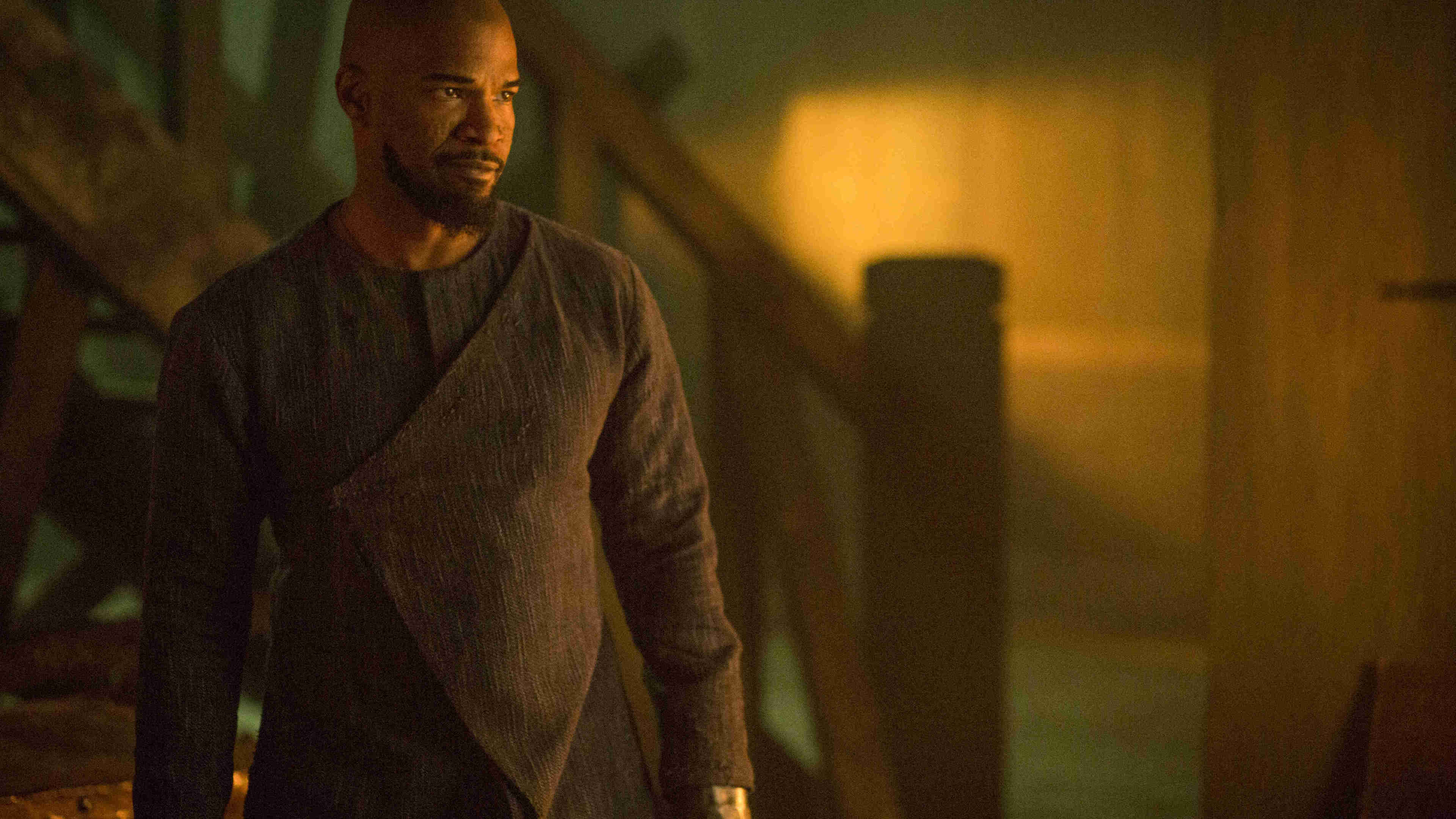Jamie Foxx As Little John In Robin Hood Movie 5k - HD Wallpaper 