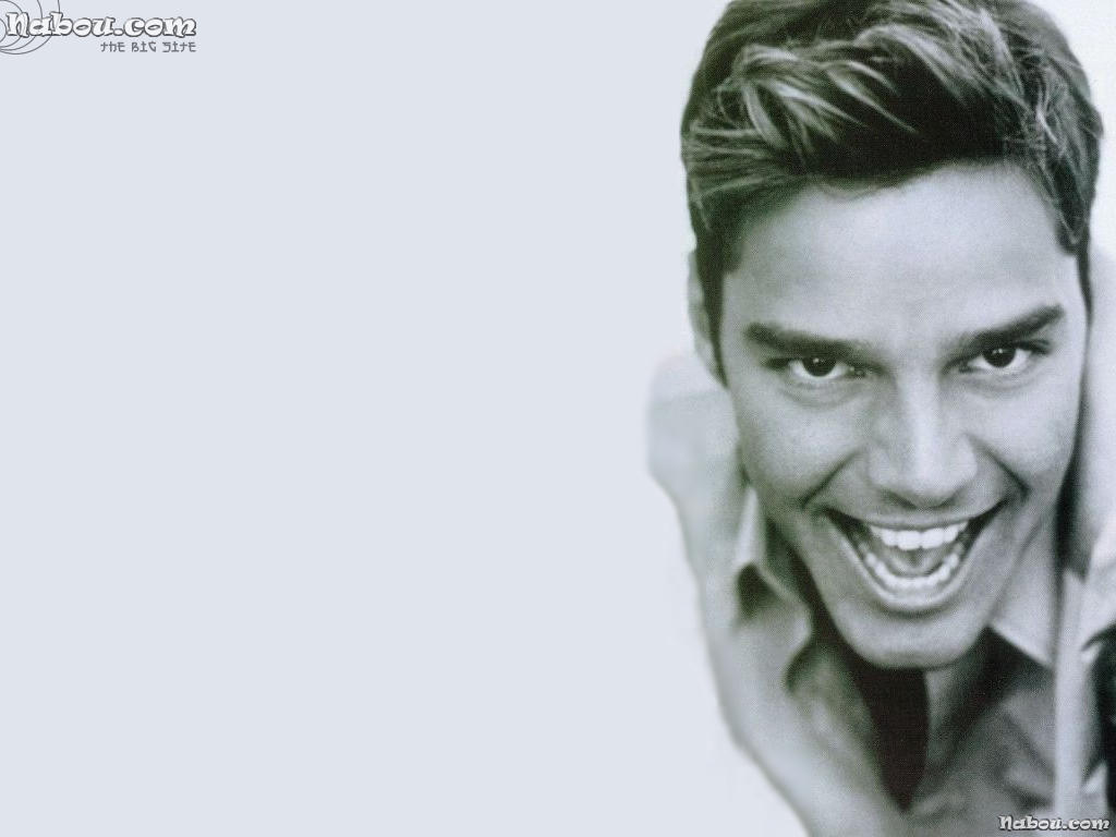 Ricky Martin Wallpaper - Human - HD Wallpaper 